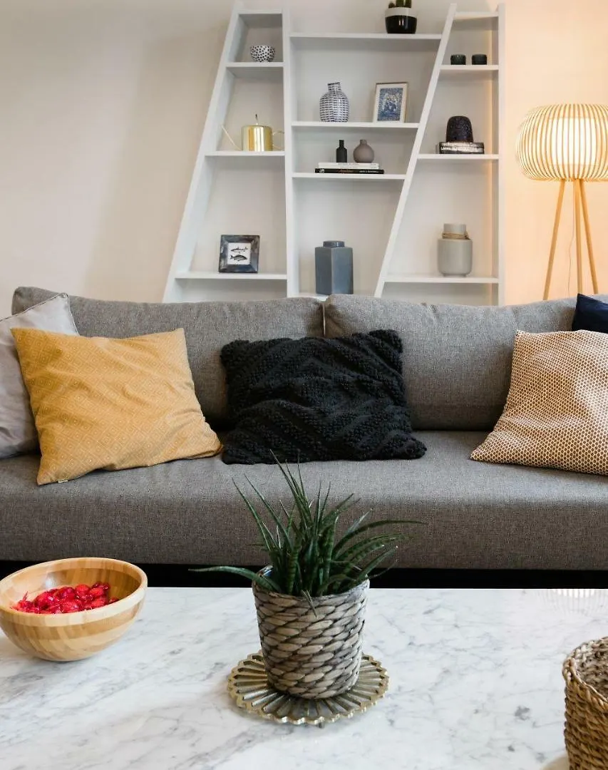 Urban Chic Apartment In The Heart Of Historic Lisboa